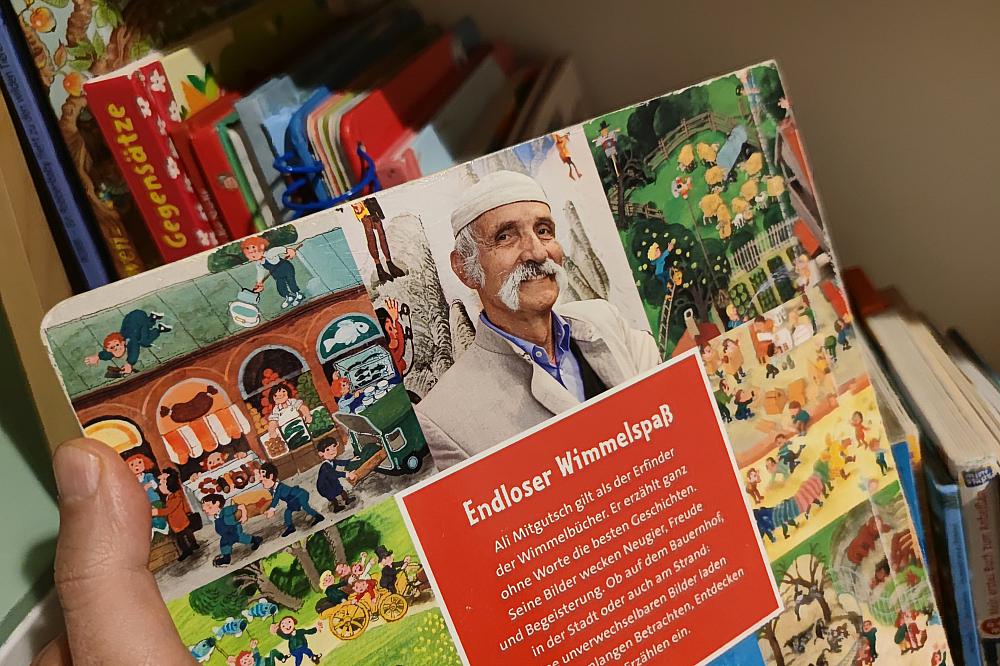 Aus vielen Kinderzimmern nicht wegzudenken: Wimmelbuch von Ali Mitgutsch